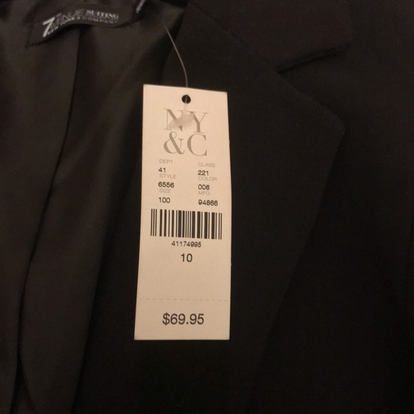 Jacket - Picture 1 of 2